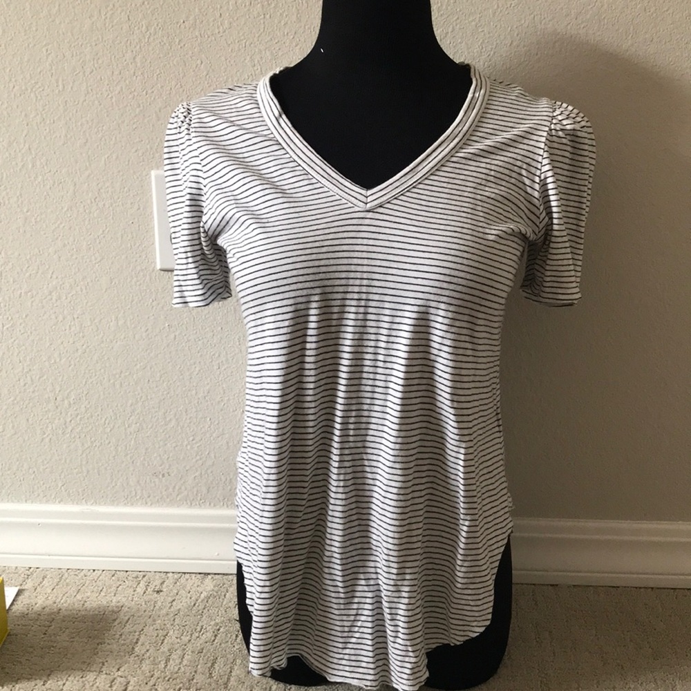 Striped vee neck tee